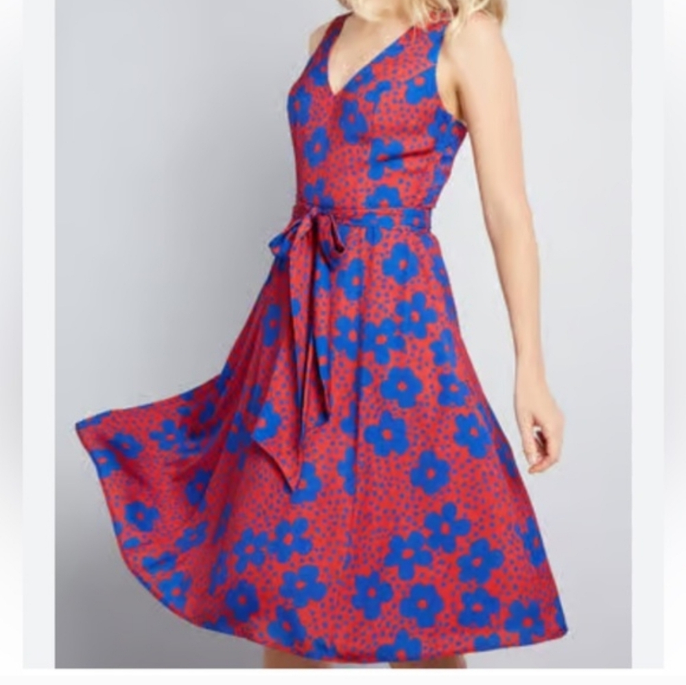 MODCLOTH  Floral V-Neck Swing Dress Red and Blue Polka Dot